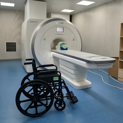 折りたたみ可能な全地形非磁気車椅子 120 kg 重量容量 MRI 安全な輸送のための理想的な